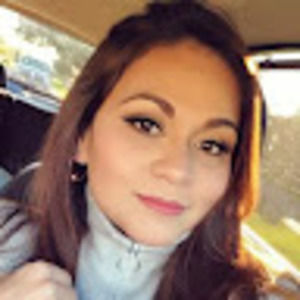 Meet your Posher, Mariela